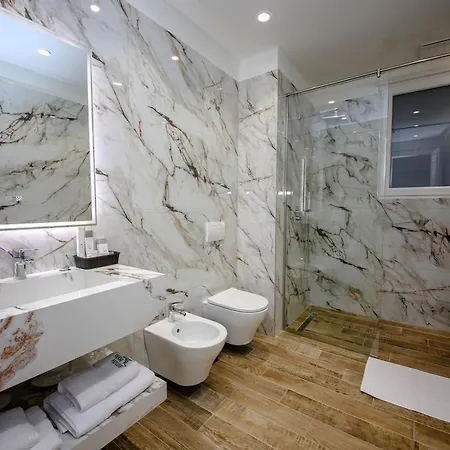 Hotel Olive 4*